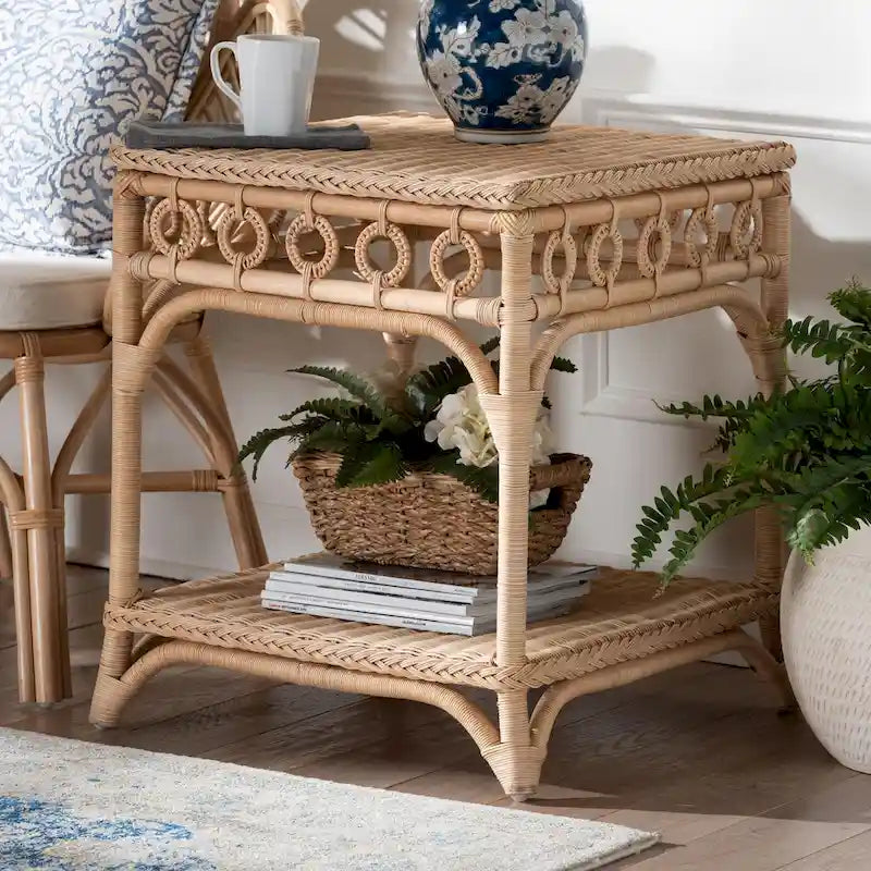 Tavolino finale in rattan marrone naturale con ripiano, 1 pezzo, quadrato