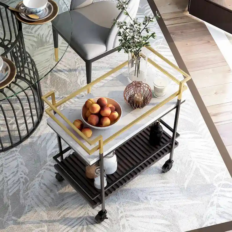 Carrello da portata a 2 ripiani in finto marmo bianco e noce, moderno, con struttura nera/oro